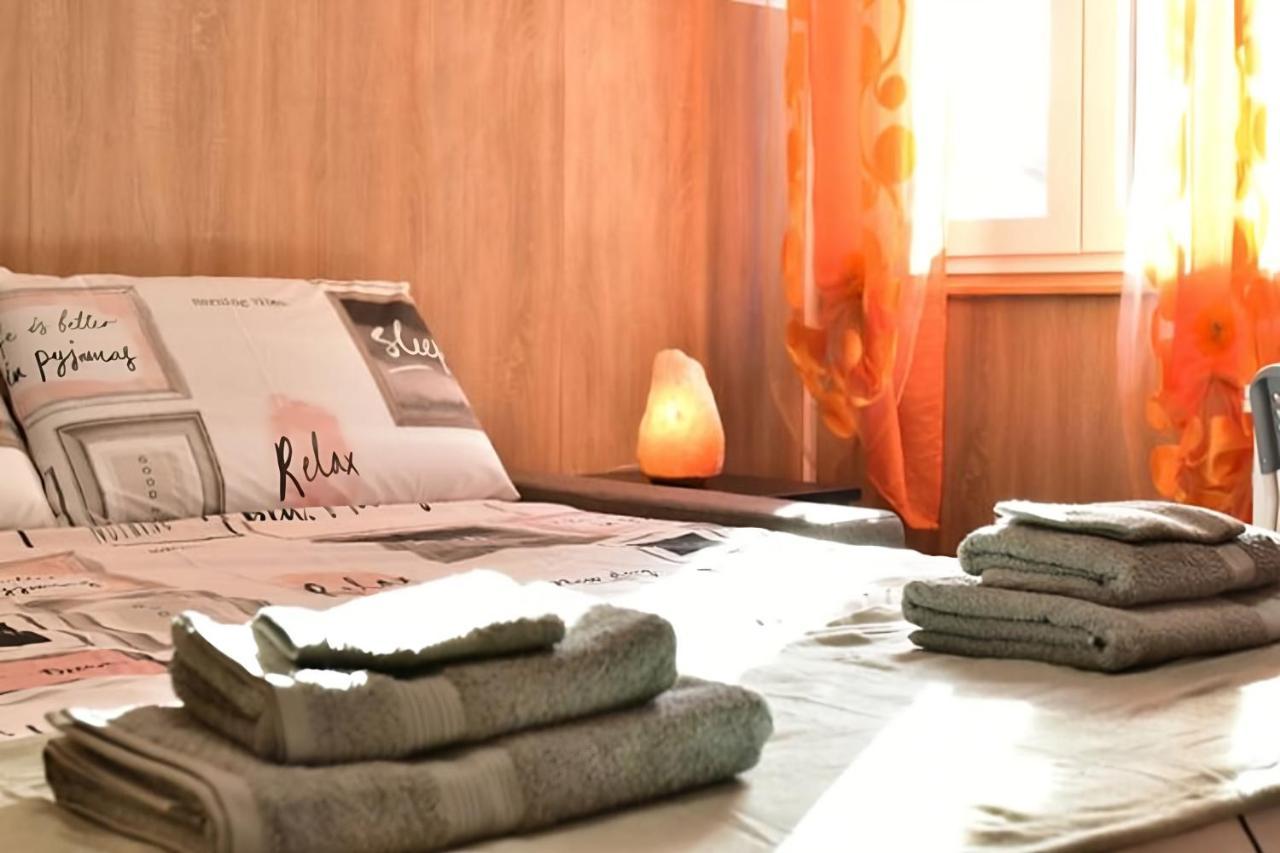 Milan Sweet Home Metro, Linate E Sky Studio, Milan